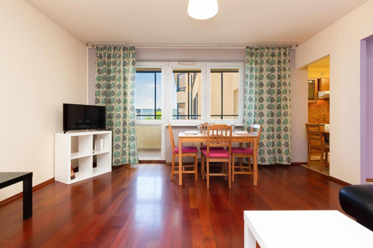 Apartments Warsaw Wyspowa By Renters المظهر الخارجي الصورة